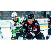 Adirondack Thunder forward Shaw Boomhower (right) vs. the Savannah Ghost Pirates