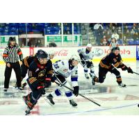 Vancouver Giants right wing London Hoilett (left) vs. the Victoria Royals